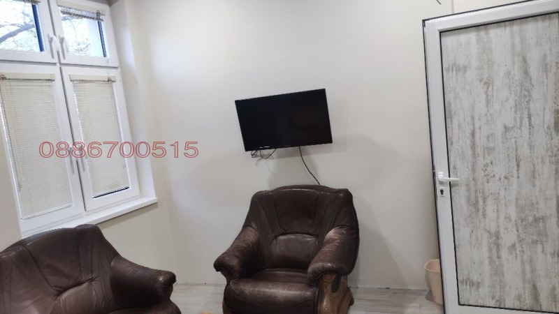 Дава под наем ОФИС, гр. Кюстендил, Център, снимка 6 - Офиси - 52783579