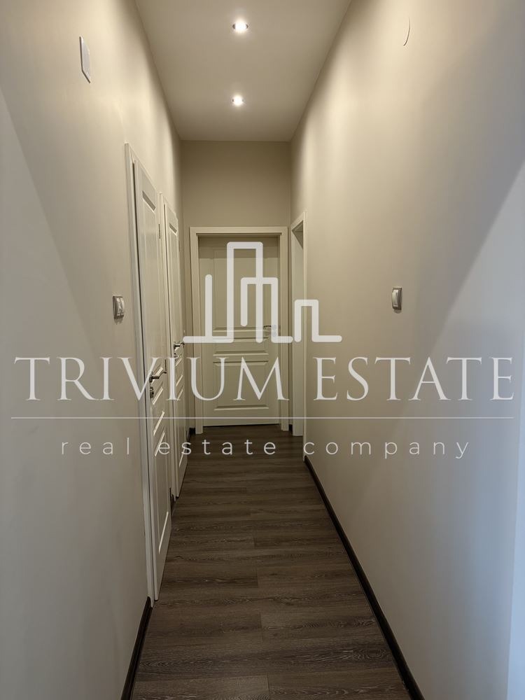 Дава под наем ЕТАЖ ОТ КЪЩА, гр. Пловдив, Център, снимка 9 - Етаж от къща - 53441398