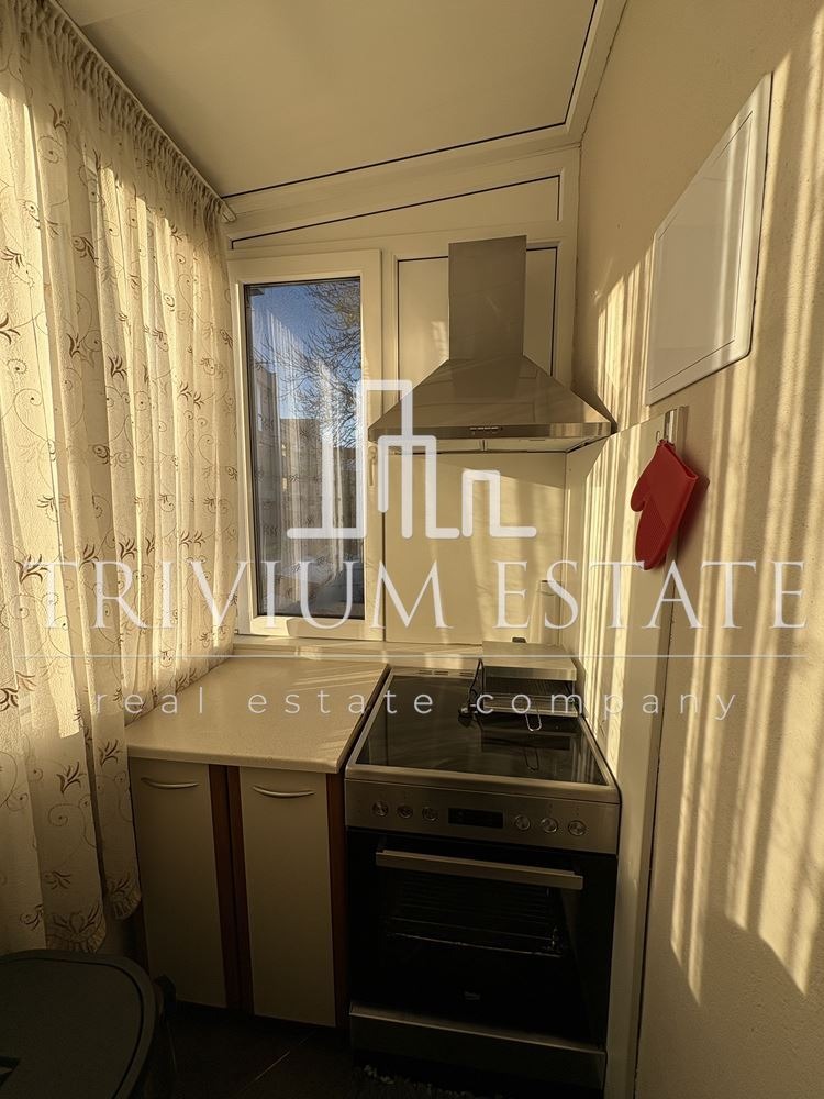 Дава под наем ЕТАЖ ОТ КЪЩА, гр. Пловдив, Център, снимка 7 - Етаж от къща - 53441398