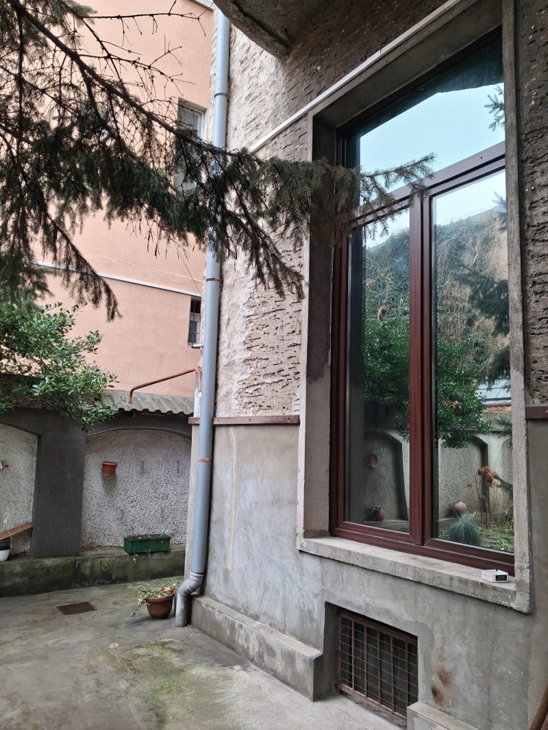 Дава под Наем 3-СТАЕН в град София, Център - 116 кв.м / 700 € » 1 369.08 лв., ЛИДИ