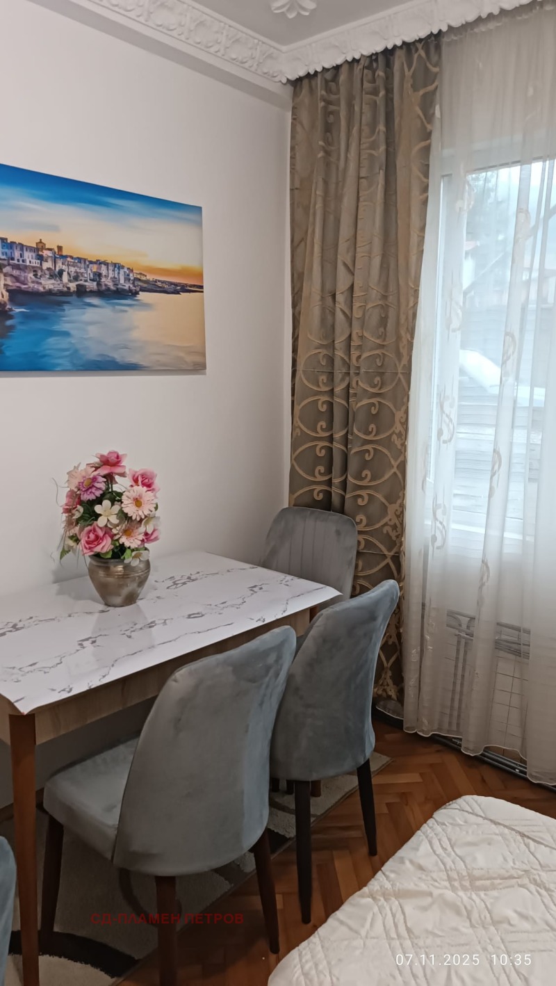 Дава под наем 2-СТАЕН, гр. Шумен, Център, снимка 17 - Апартаменти - 52487160