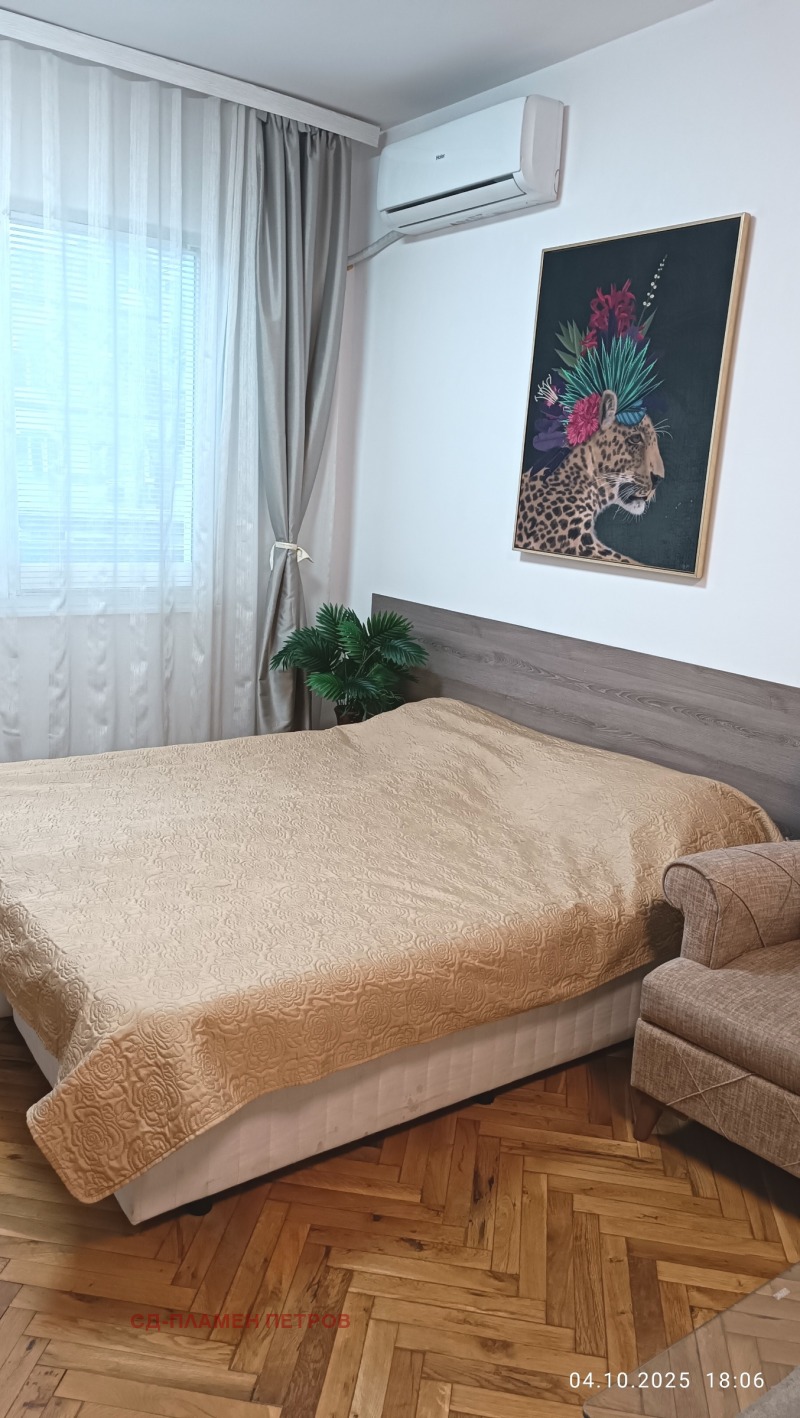 Под наем 2-СТАЕН, град Шумен, Център • 700 лв. / 357.90 € • 94787499 1