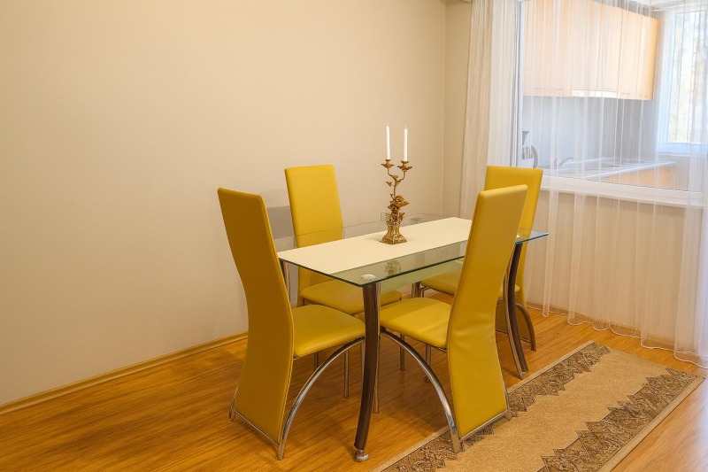 Til leje  1 soveværelse Plovdiv , Yuzhen , 72 kvm | 52941295 - billede [3]