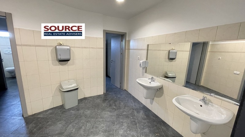 K pronájmu  Kancelář Sofia , Borovo , 500 m2 | 77436756 - obraz [17]