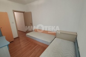 ���� ��� ���� 3-����� | Imot.bg � ����� ������ 12