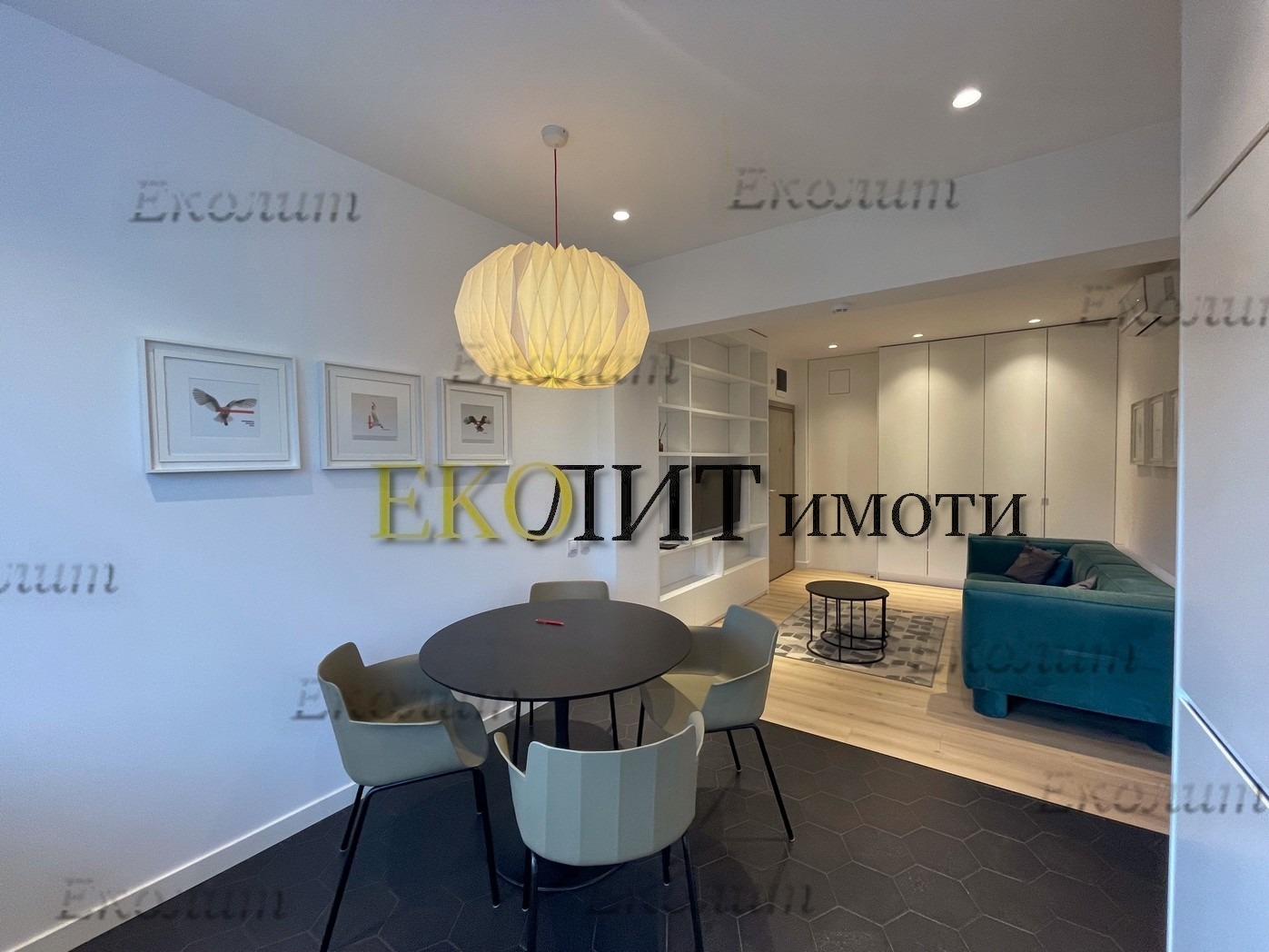 Дава под наем 3-СТАЕН, гр. София, Център, снимка 2 - Апартаменти - 54213585