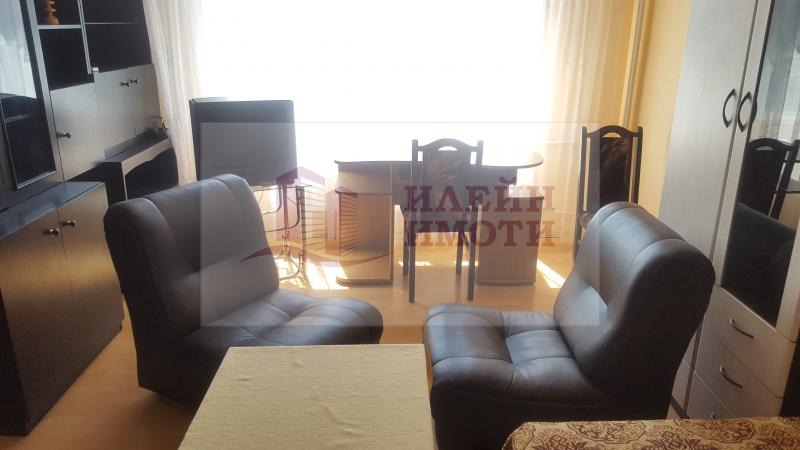 Da affittare  Studio Ruse , Vazragdane , 45 mq | 18201218 - Immagine [2]