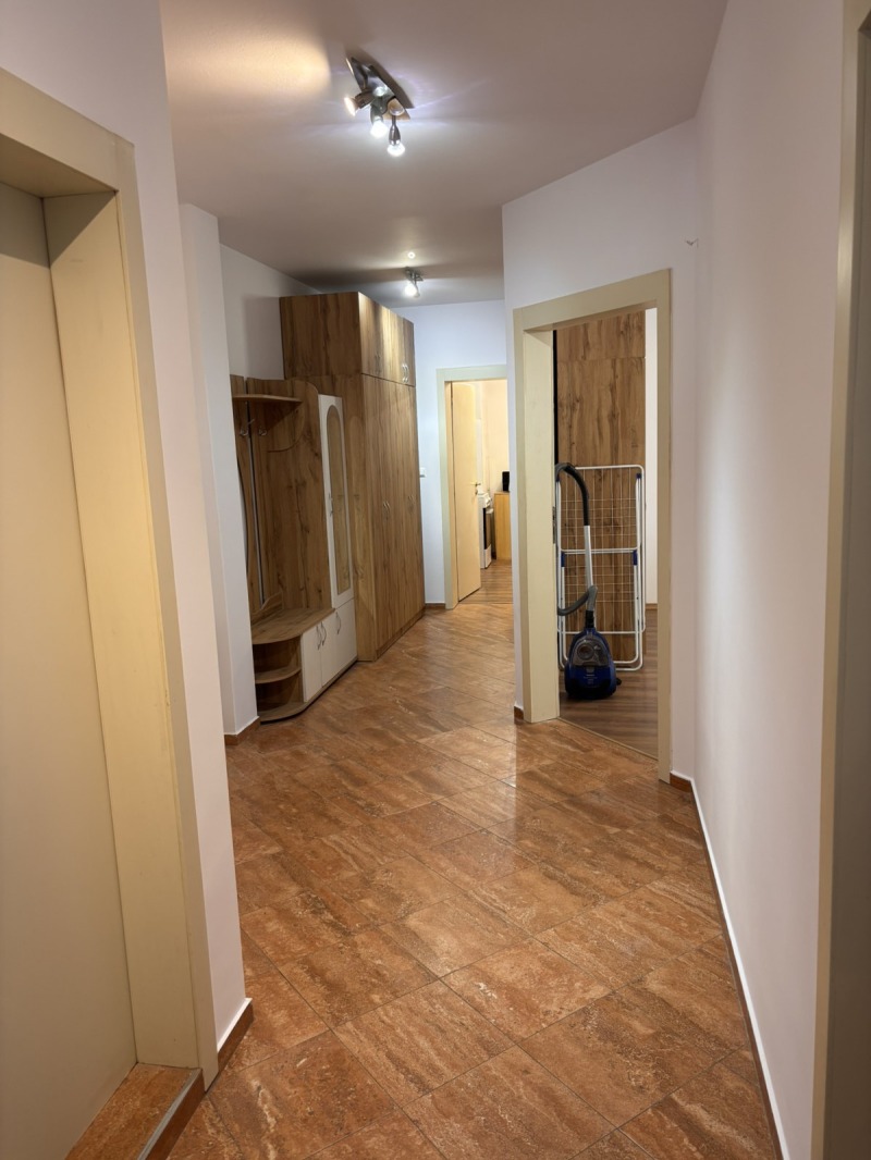 Издаје се  3+ спаваћа соба Софија , Стрелбиште , 140 м2 | 21965164 - слика [10]