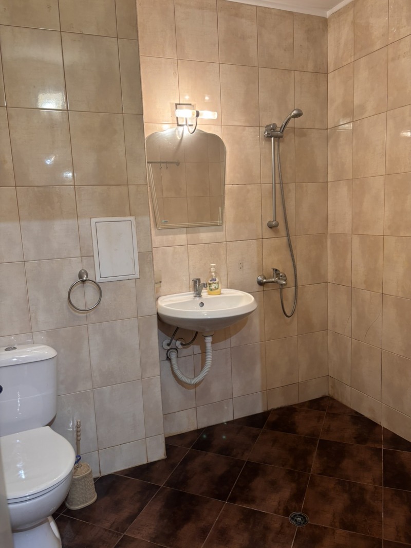 Издаје се  3+ спаваћа соба Софија , Стрелбиште , 140 м2 | 21965164 - слика [13]