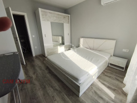 1 chambre Grand Mol, Varna 2