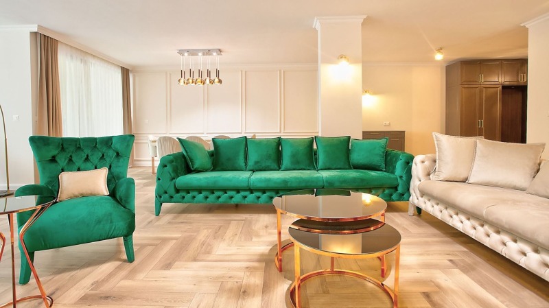 A louer  3 chambres Sofia , Iztok , 250 m² | 78841920