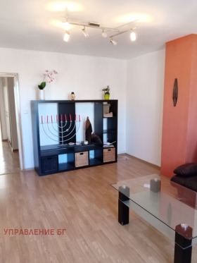 2 Schlafzimmer Zona B-18, Sofia 1