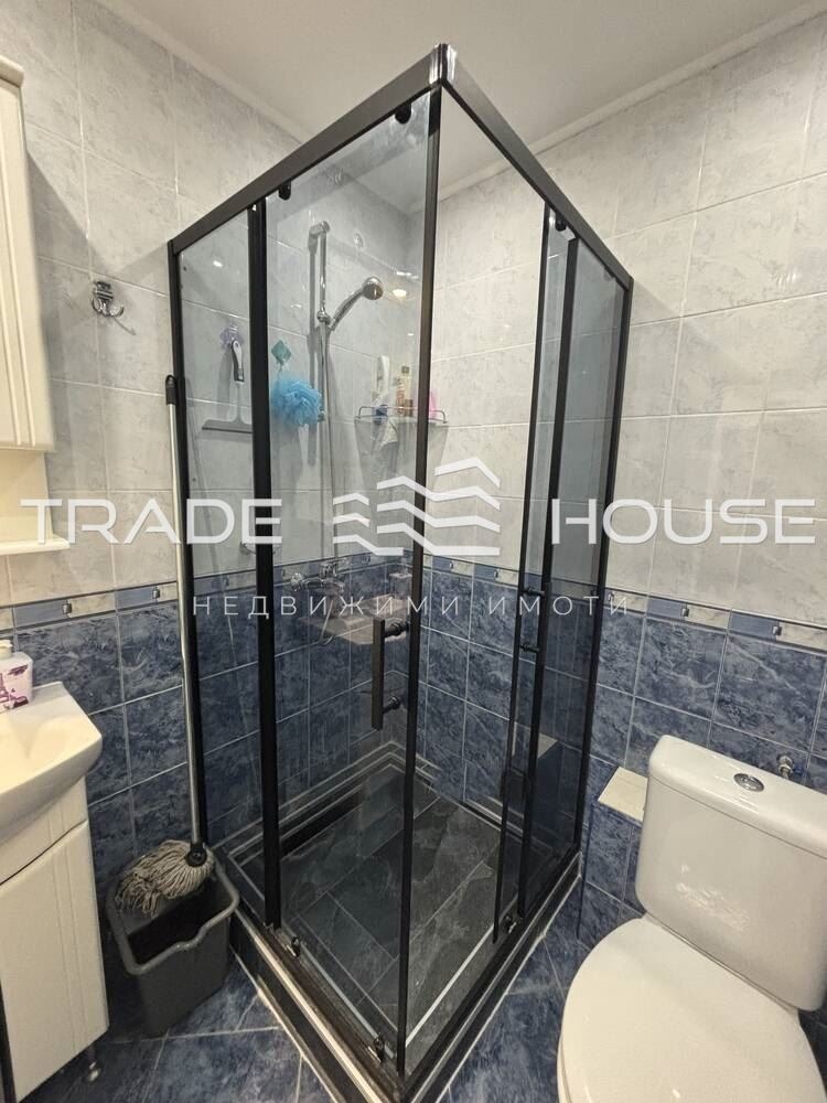 Дава под наем ЕТАЖ ОТ КЪЩА, гр. Пловдив, Кючук Париж, снимка 11 - Етаж от къща - 53244199