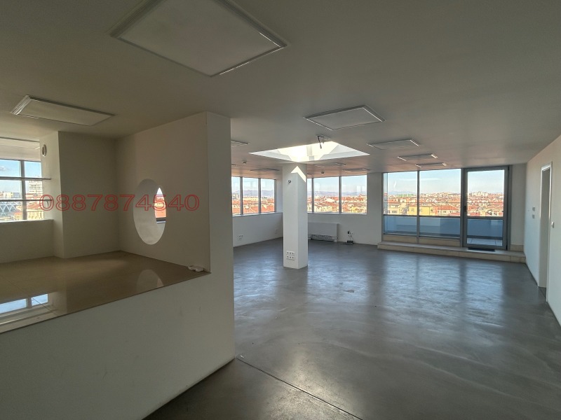 Дава под Наем ОФИС в град София, Център - 200 кв.м / 2 850 € » 5 574.12 лв.