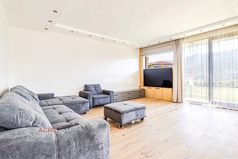 Дава под Наем КЪЩА в град София, Бояна - 200 кв.м / 2 400 € » 4 693.99 лв., АСИСТ