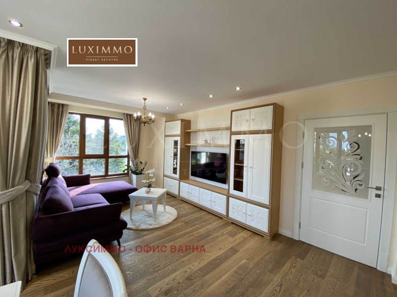 K pronájmu  2 ložnice Varna , Centar , 122 m2 | 89146383 - obraz [6]