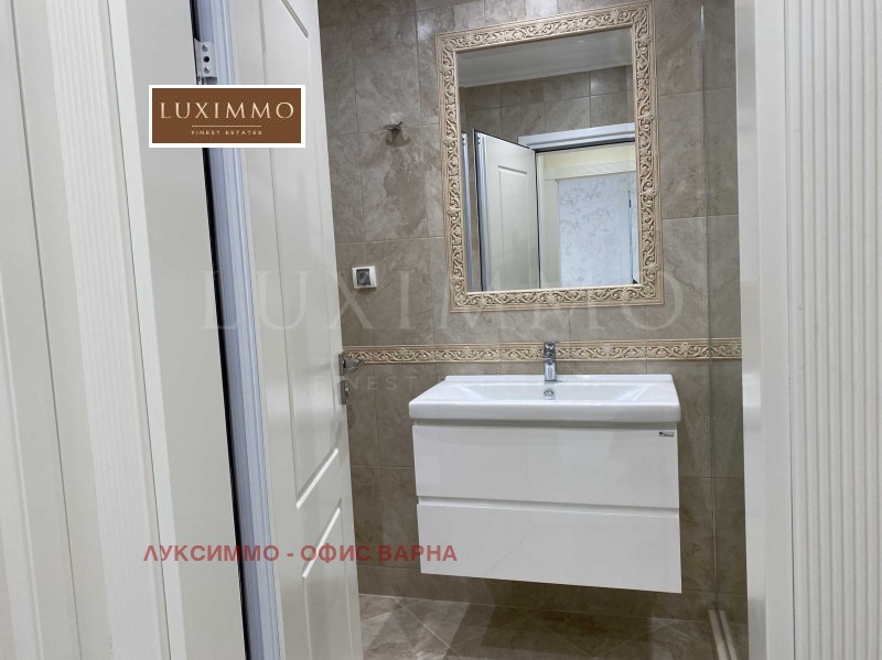 K pronájmu  2 ložnice Varna , Centar , 122 m2 | 89146383 - obraz [15]
