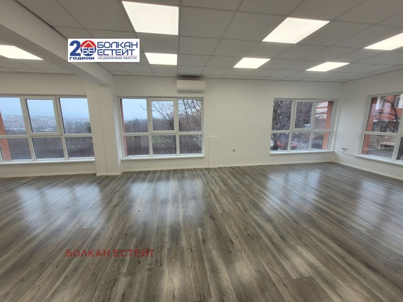 Дава под наем ОФИС, гр. Велико Търново, Център, снимка 7 - Офиси - 53041838