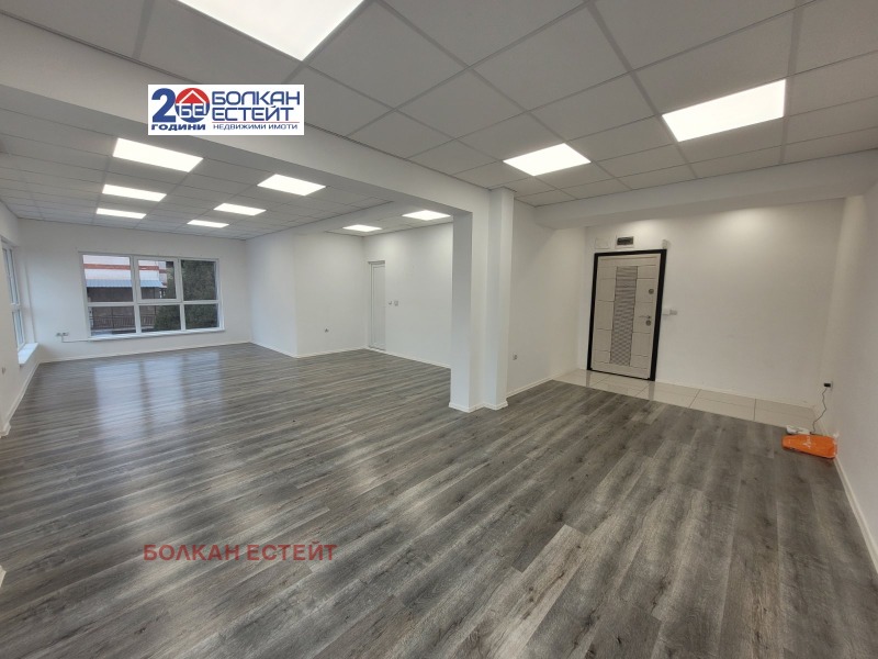 Дава под наем ОФИС, гр. Велико Търново, Център, снимка 2 - Офиси - 53041838