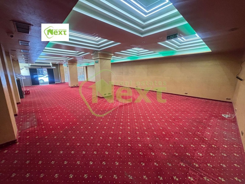Дава под Наем МАГАЗИН в град София, Център - 220 кв.м / 6 000 € » 11 734.98 лв., НЕКСТ-РЕ ЕООД