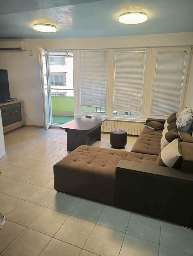 Do wynajęcia  1 sypialnia Sofia , Studentski grad , 68 mkw | 49388831 - obraz [2]