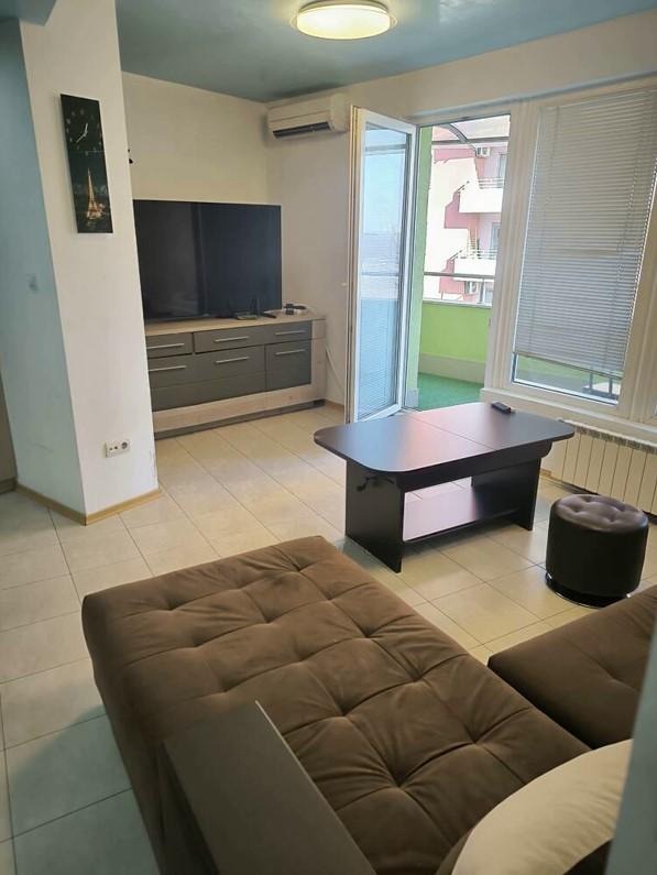 Do wynajęcia  1 sypialnia Sofia , Studentski grad , 68 mkw | 49388831 - obraz [3]