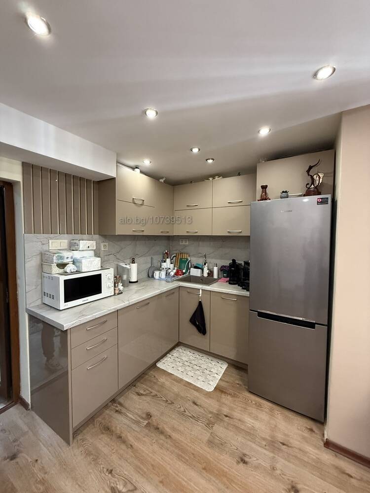 Дава под наем 3-СТАЕН, гр. Бургас, Възраждане, снимка 2 - Апартаменти - 52583060