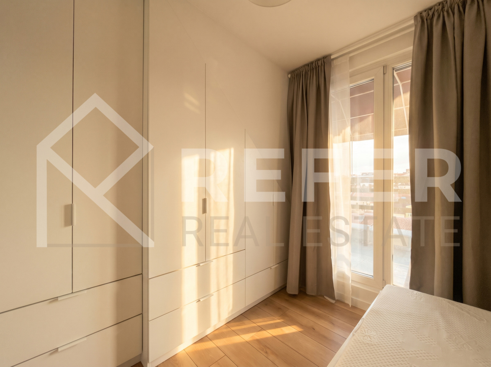 Дава под наем 2-СТАЕН, гр. София, Редута, снимка 8 - Апартаменти - 54291546