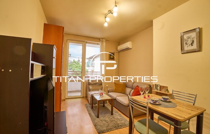 Дава под нем  2-стаен, град Пловдив, Мараша •  350 EUR • ID 32027632 — holmes.bg - [1] 