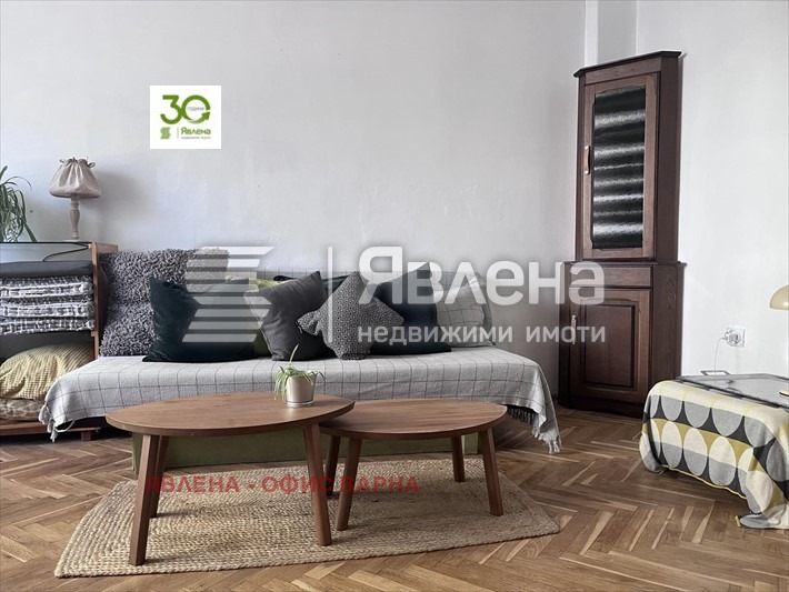 För uthyrning  2 sovrum Varna , Ljatno kino Trakija , 140 kvm | 40624688 - bild [8]