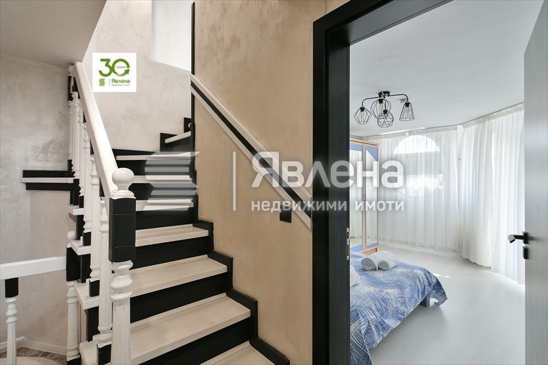 Дава под наем МНОГОСТАЕН, гр. Варна, Център, снимка 5 - Апартаменти - 54141881