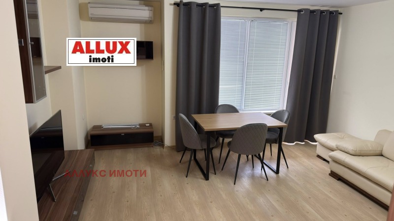 Para alugar  1 quarto Ruse , Centar , 73 m² | 91017510
