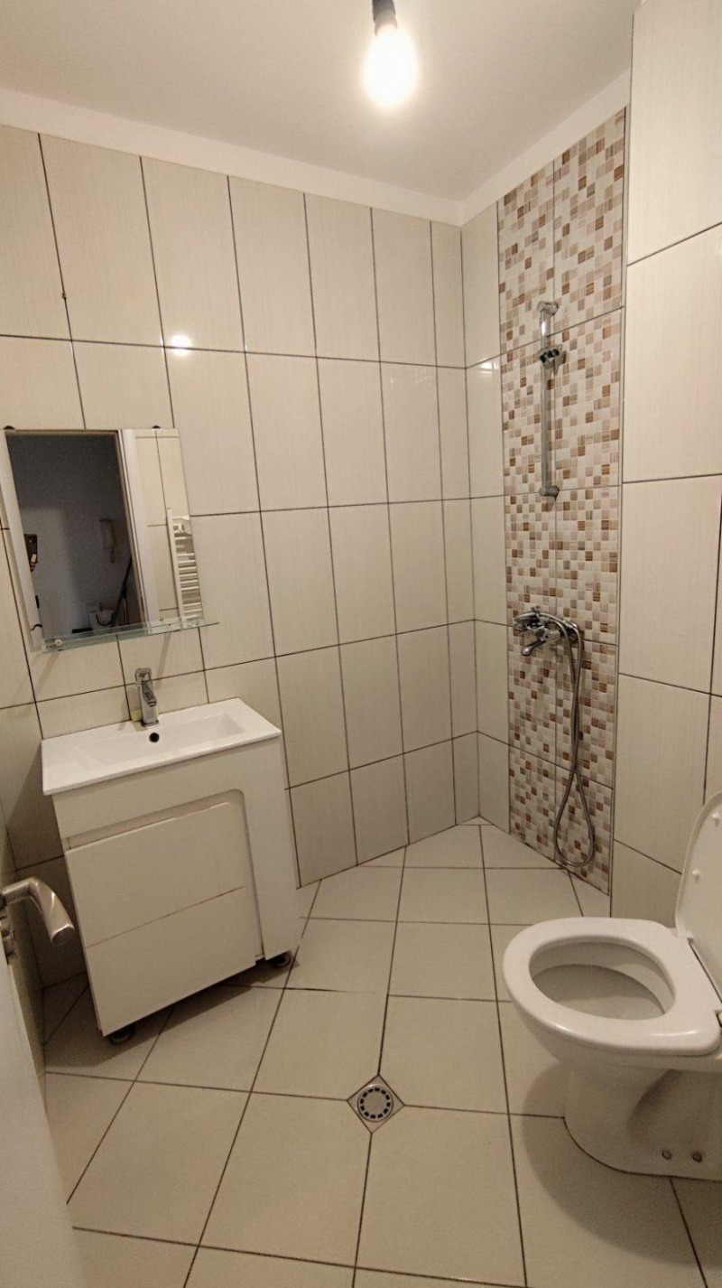 Дава под наем 2-СТАЕН, гр. София, Бъкстон, снимка 11 - Апартаменти - 53246564