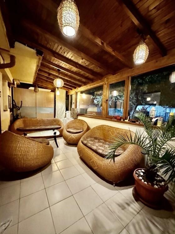En renta  2 dormitorios Sofia , Vitosha , 110 metros cuadrados | 87583030 - imagen [9]