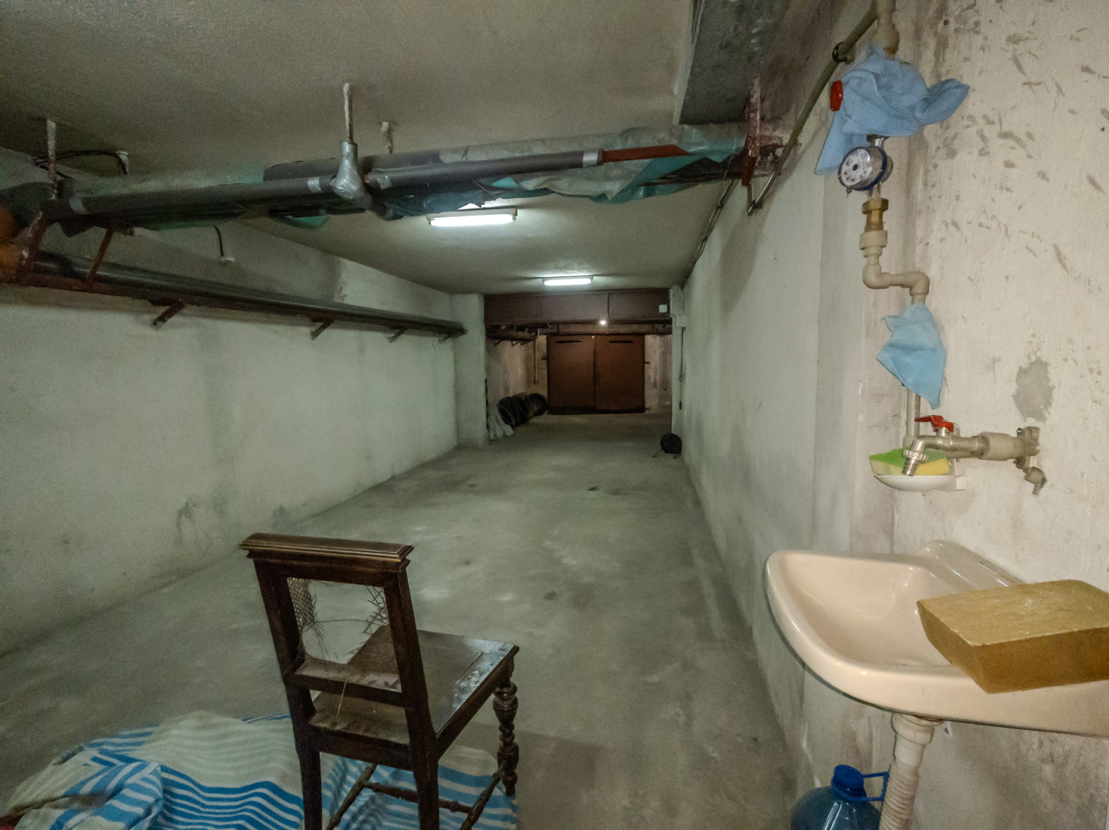 Дава под наем ГАРАЖ, ПАРКОМЯСТО, гр. София, Лозенец, снимка 4 - Гаражи и паркоместа - 55373103
