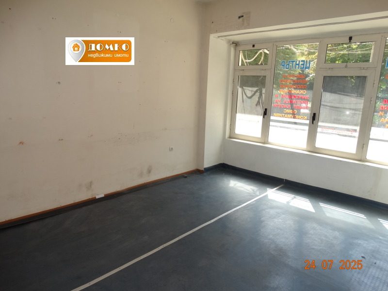 För uthyrning  Kontor Pazardjik , Idealen centar , 24 kvm | 71822076 - bild [6]
