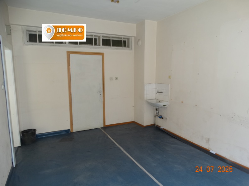 För uthyrning  Kontor Pazardjik , Idealen centar , 24 kvm | 71822076 - bild [7]