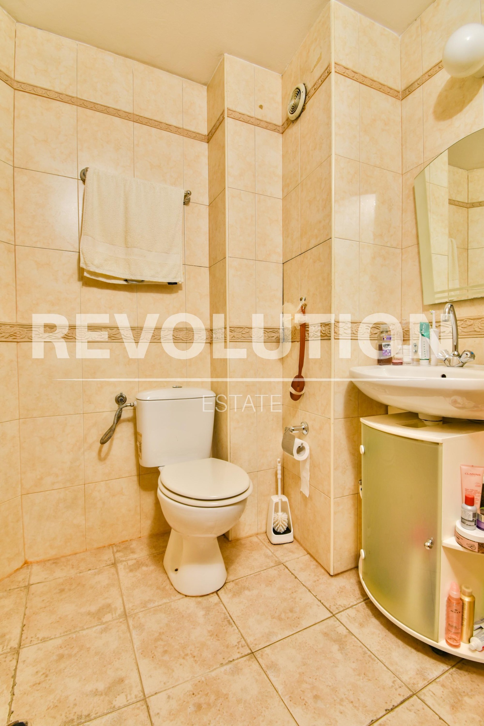 Дава под наем 2-СТАЕН, гр. София, Център, снимка 8 - Апартаменти - 54302003