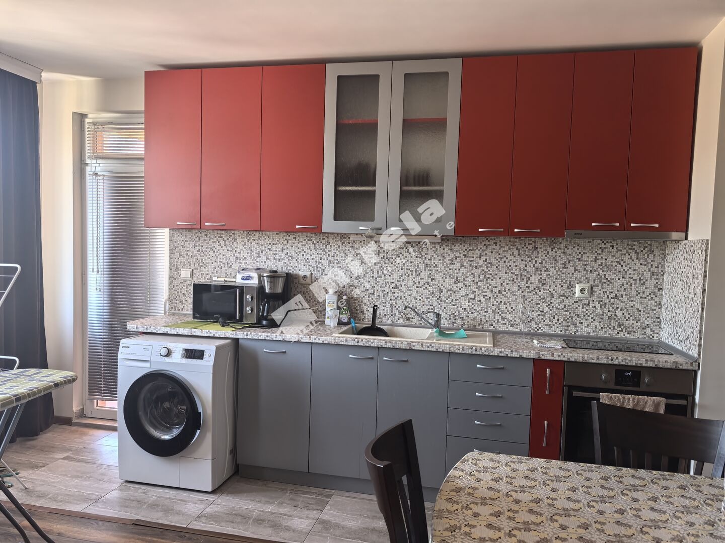 Дава под наем 2-СТАЕН, гр. Ямбол, Център, снимка 2 - Апартаменти - 54351563