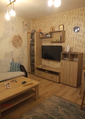 Estudio Zajarna fabrika, Sofia