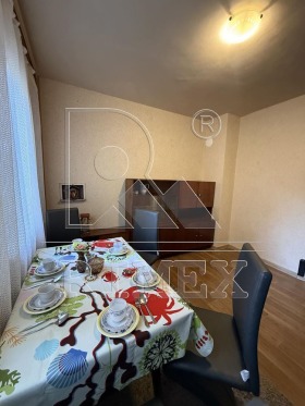 ���� ��� ���� 3-����� | Imot.bg � ����� ������ 12