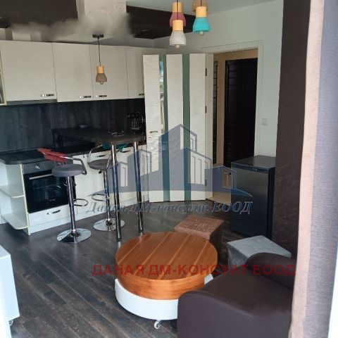 Vuokrattavana  1 makuuhuone Šumen , Tsentar , 60 neliömetriä | 93471205 - kuva [2]