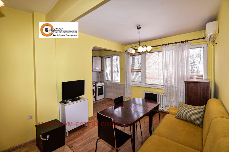 Дава под наем 2-СТАЕН, гр. София, Красно село, снимка 2 - Апартаменти - 53051782