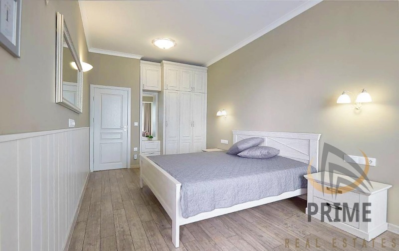 De inchiriat  2 dormitoare Burgas , Zornița , 150 mp | 96518099 - imagine [5]