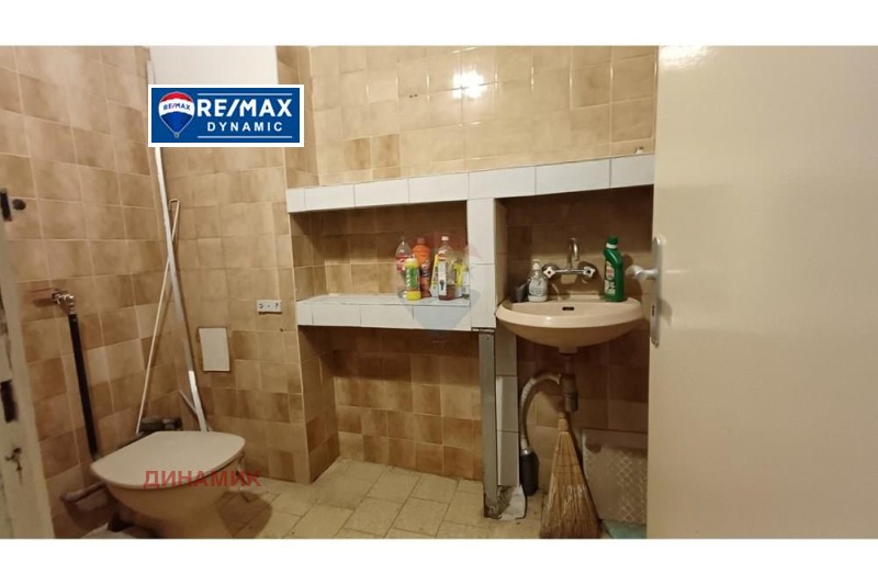 Προς ενοικίαση  Κατάστημα Βυργασ , ΤΣενταρ , 45 τ.μ | 84906249 - εικόνα [4]
