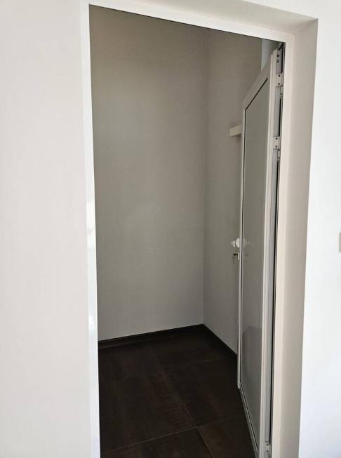 Til leje  Butik Plovdiv , Ostromila , 40 kvm | 62643162 - billede [3]
