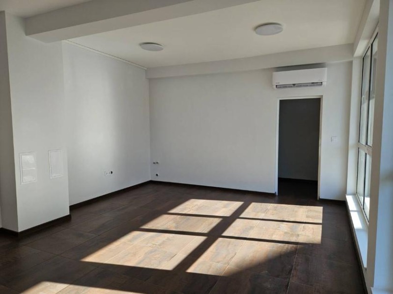 Til leje  Butik Plovdiv , Ostromila , 40 kvm | 62643162 - billede [2]