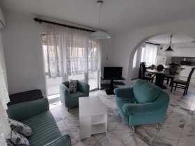2 bedroom Mladezhki Halm, Plovdiv