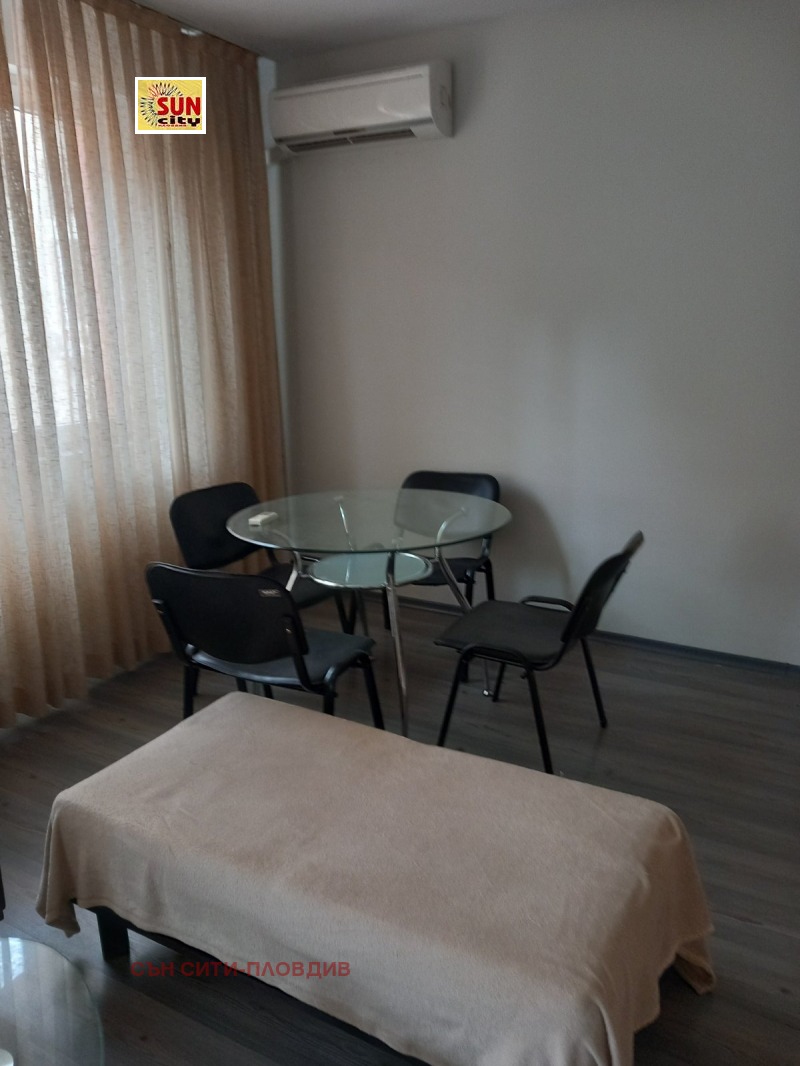 Дава под наем  3-стаен град Пловдив , Кършияка , 90 кв.м | 34539708 - изображение [8]