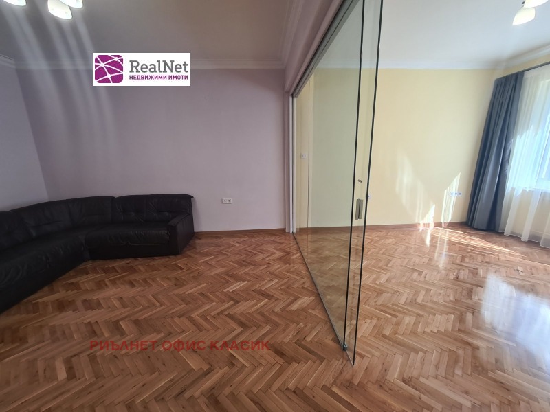 Дава под наем 3-СТАЕН, гр. София, Център, снимка 5 - Апартаменти - 53005904